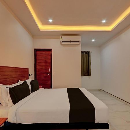 Hotel O Outer Inn Hyderabad Exterior photo
